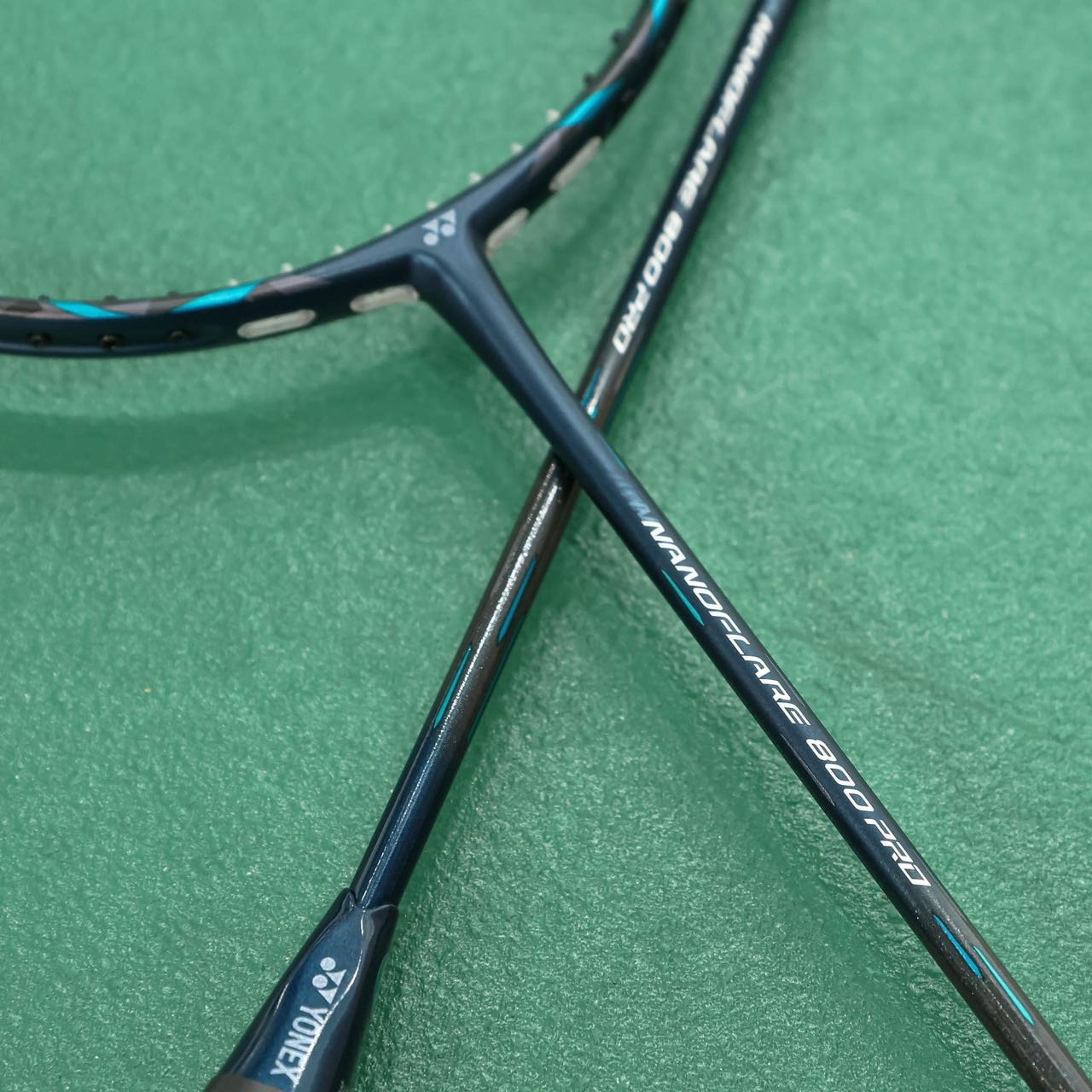 Victor Marvel Racket Yonex Nanoflare 800 PRO (Unstrung) BFS Excl. | Pro Racquets